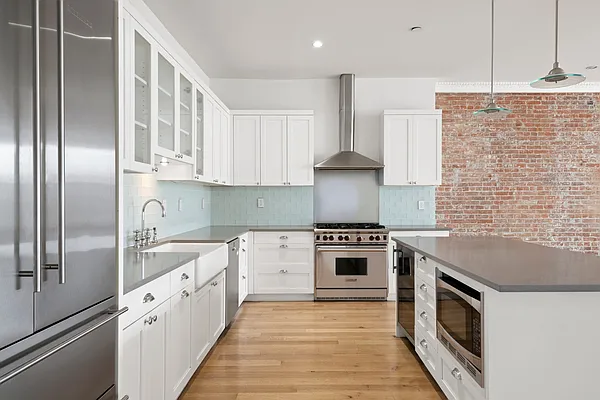 Rented by Corcoran | media 7