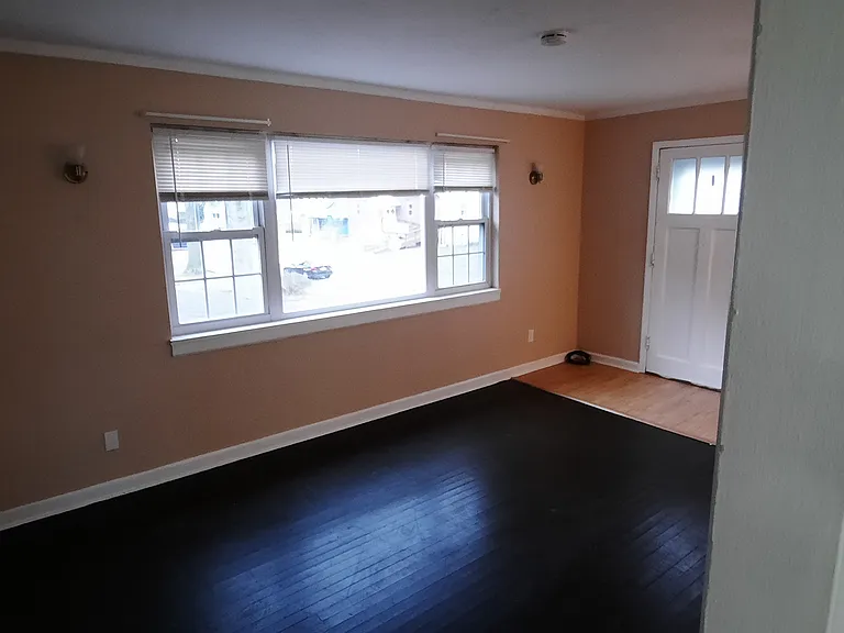 4601 Washington Ave SE #B — Photo 4