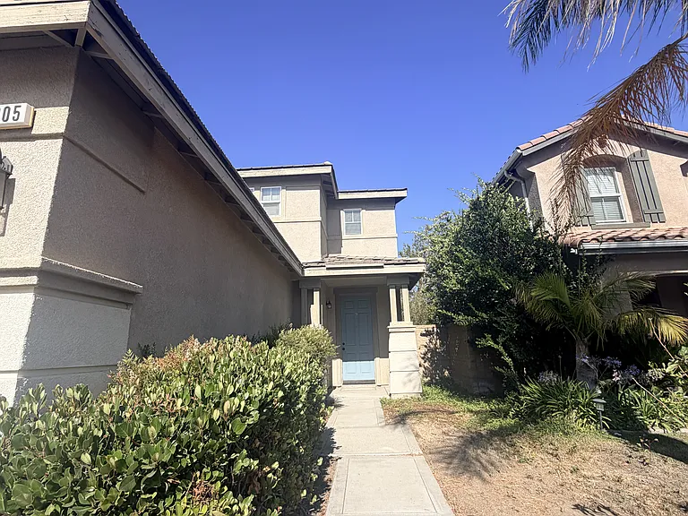 6205 Long Cove Dr — Photo 3