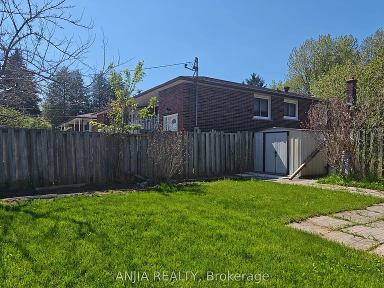 58 Kitchener Rd #2 — Photo 12