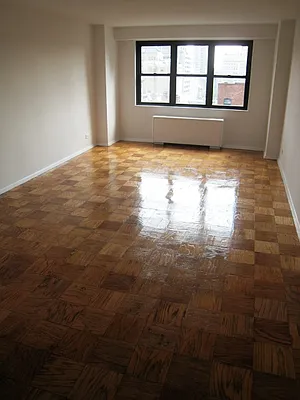 Rented by City Connections Realty | media 3