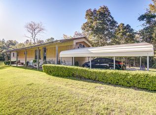 1 Davis Rd, Petal, MS 39465