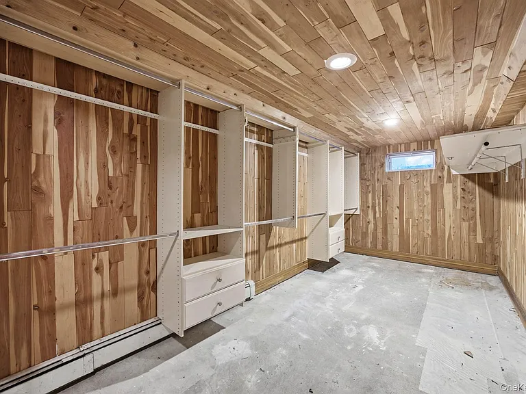 1 Bridle Path Dr — Photo 37
