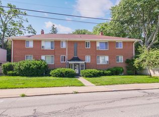 19465 Lorain Rd APT 11, Cleveland, OH 44126