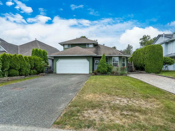 5821 188th St, Surrey, BC V3S 7M1