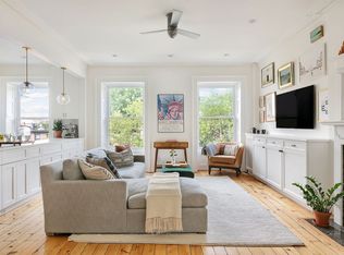 214 Park Pl APT 3, Brooklyn, NY 11238