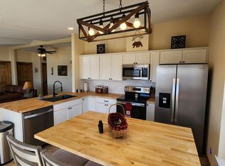 4520 Davis Ranch Rd, Bellvue, CO 80512