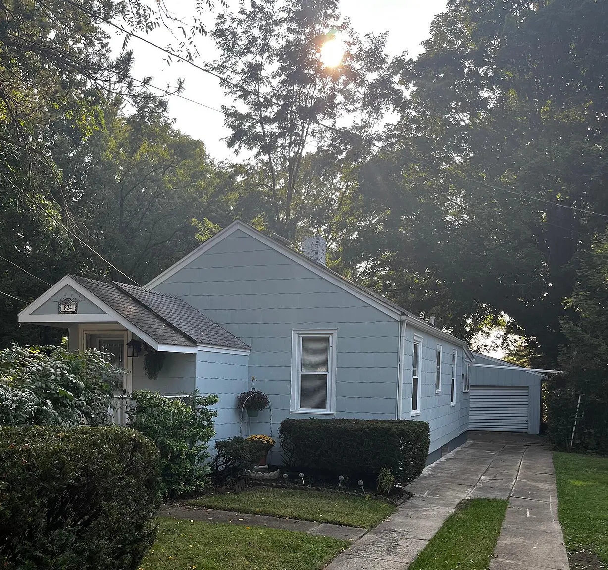 824 Park St photo 1