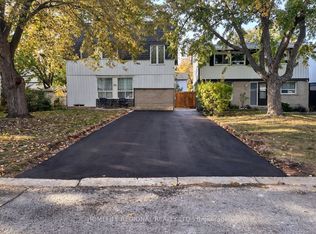 26 Garrison Sq, Brampton, ON L6S2H3