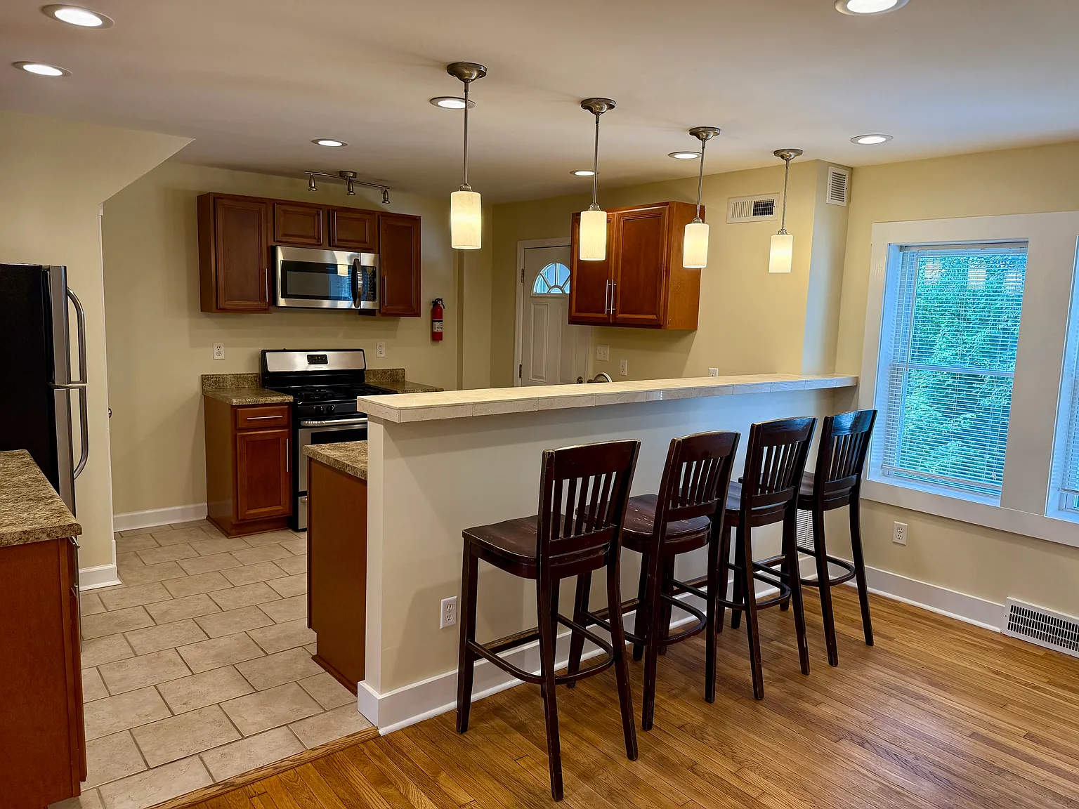 440 Eureka St — Photo 2