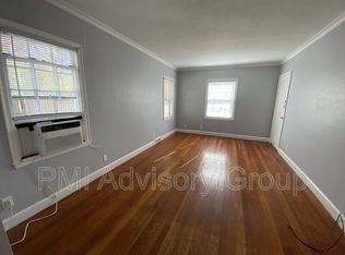 3220 SW Huntoon St #1, Topeka, KS 66604