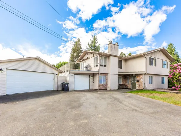 20554 43a Ave, Langley, BC V3A 3C8