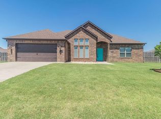 114 Cowans St, Lowell, AR 72745