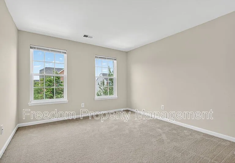 7629 Hamelin Ln — Photo 36