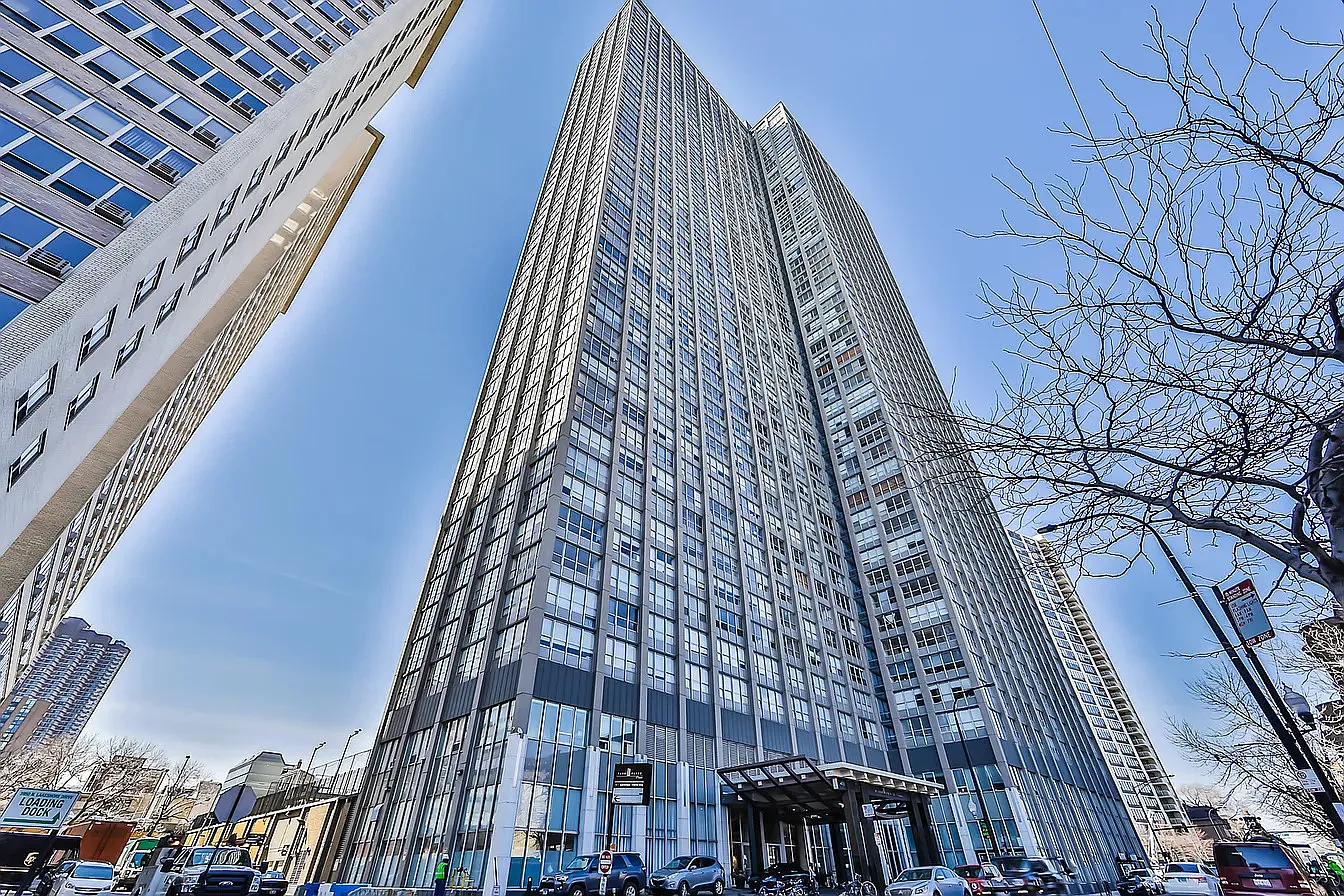 1 bed, 945 sqft, $2,850 — Photo 1