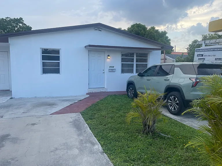 3412 SW 89th Ct — Photo 6