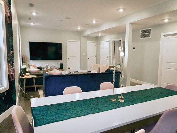5th image of 71 Ruthven St Suite 3