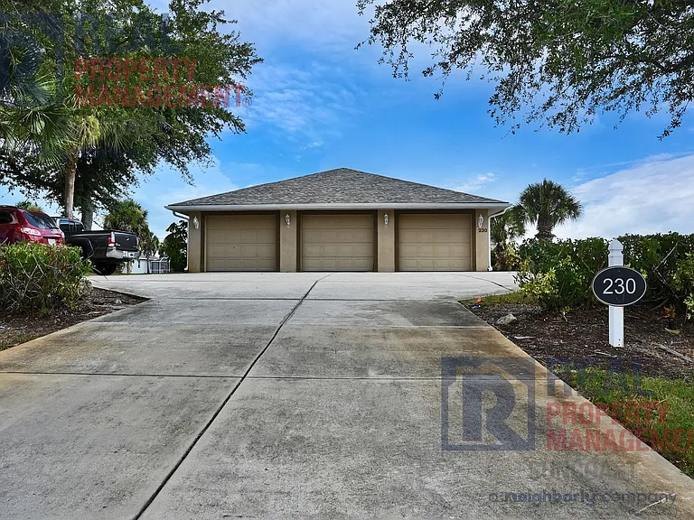 230 Rotonda Blvd W #A — Photo 3