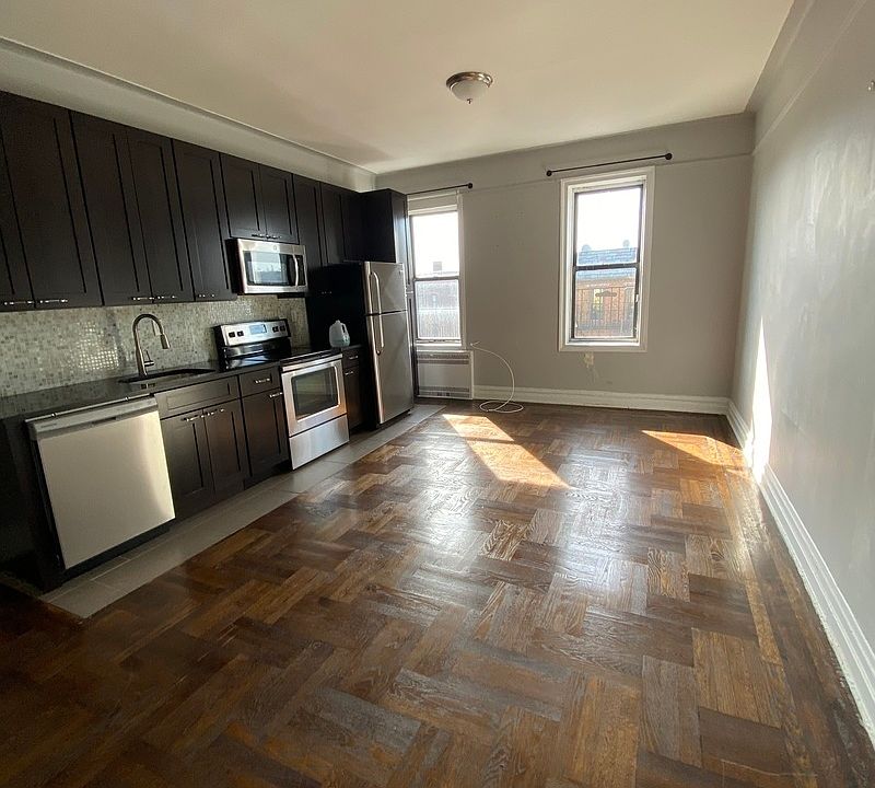 1st image of 31 E 21st St APT 6C