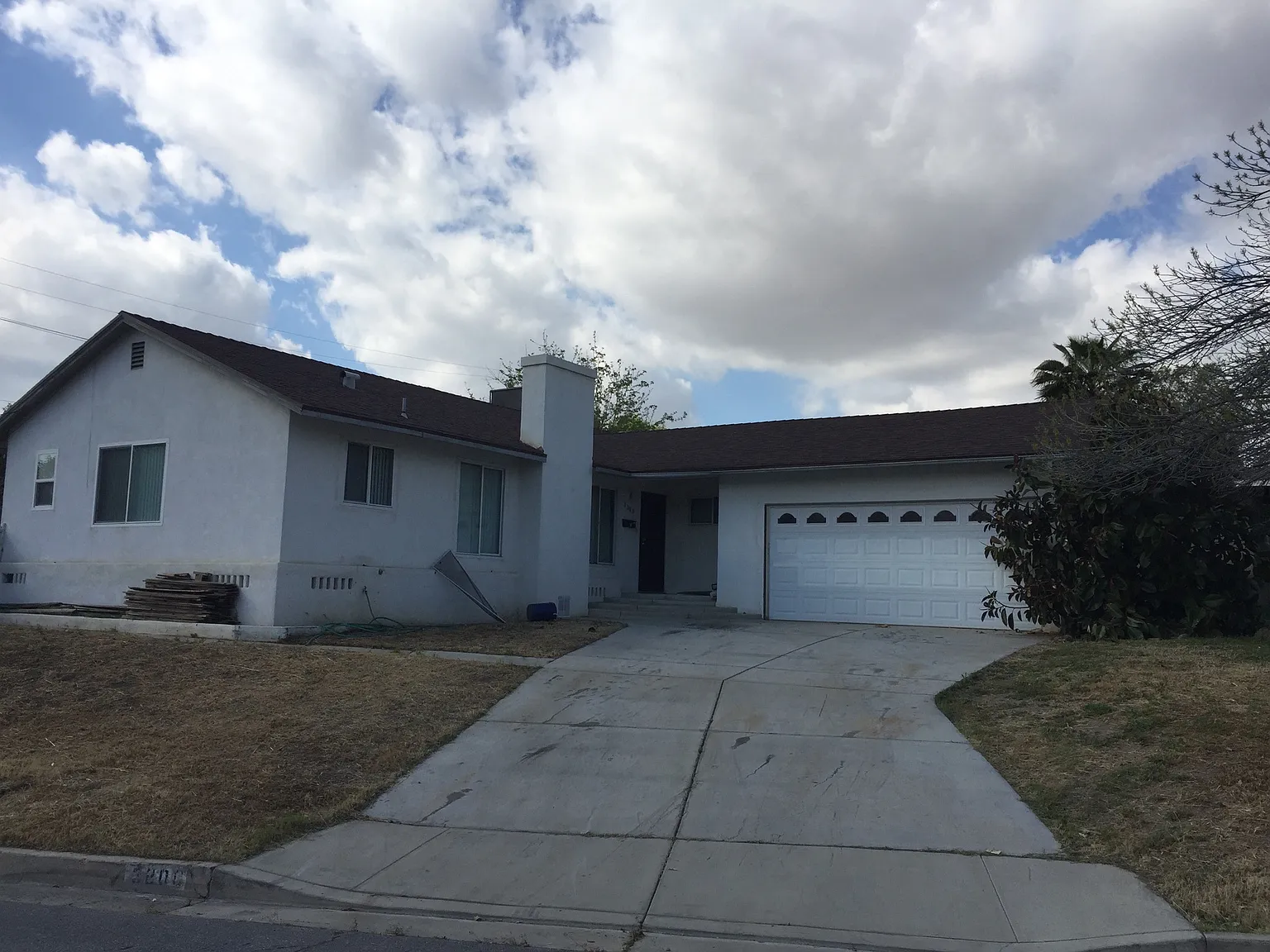 3200 Arnold St photo 1
