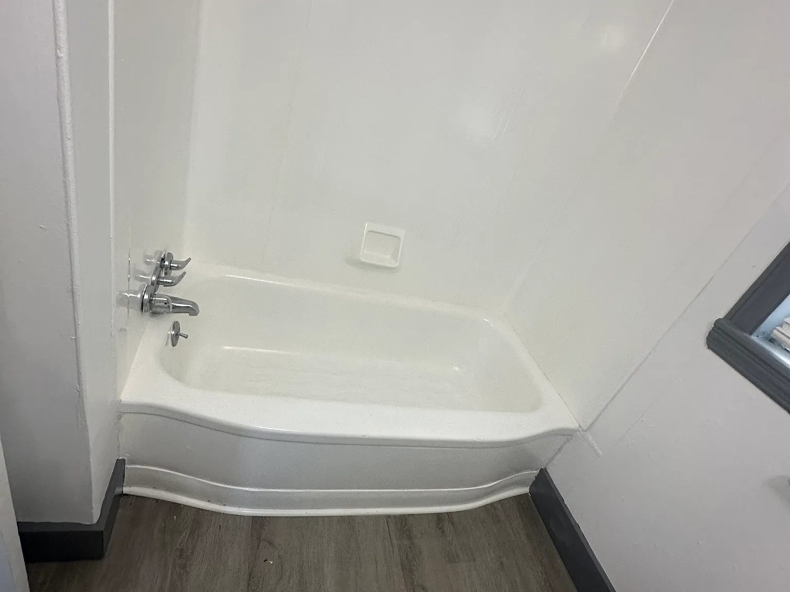 2 bed, 800 sqft, $1,400 — Photo 4