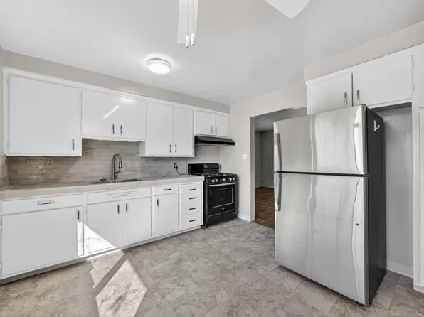 1624 T St #5, Sacramento, CA 95811