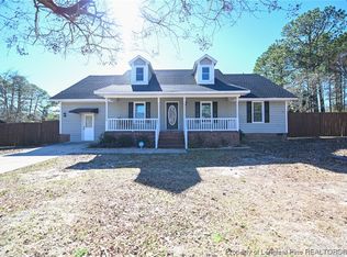3942 Heidelberg Dr, Hope Mills, NC 28348