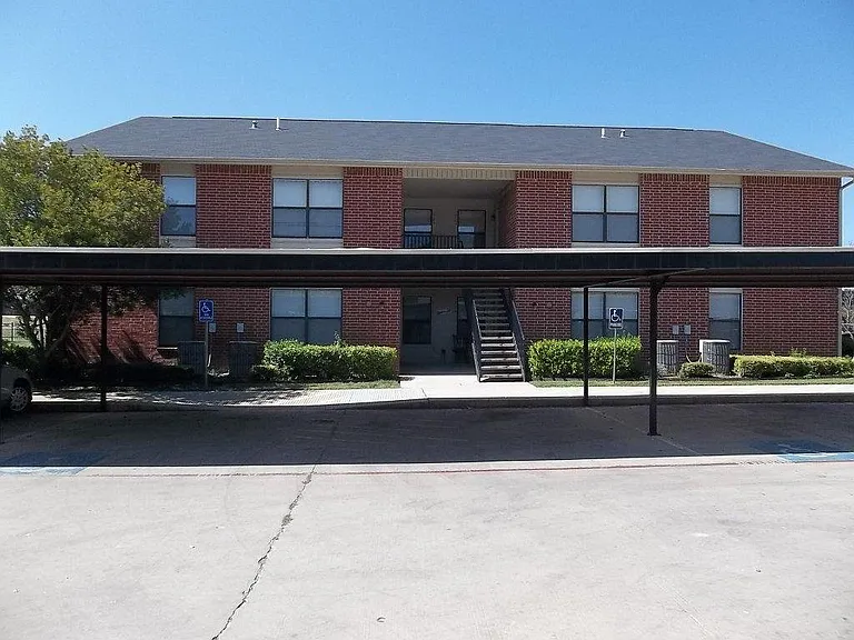 320 Bluffview Dr #320 — Photo 12
