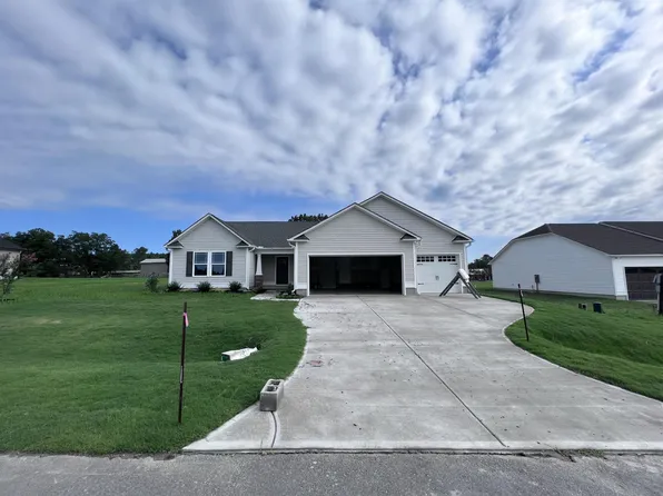 48 Longford Dr, Selma, NC 27576