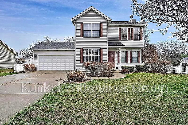 320 Ring Of Kerry Dr