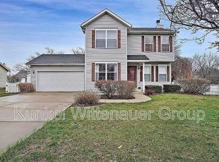 320 Ring Of Kerry Dr, Belleville, IL 62221