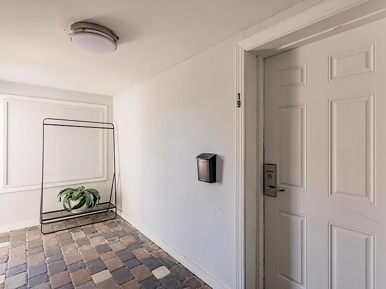 14621 McGregor Blvd #19 — Photo 15