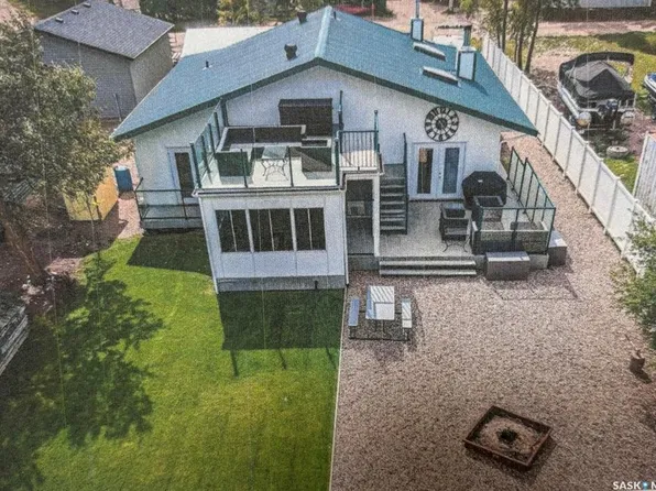 108 Iroquois Lake DRIVE, Iroquois Lake, SK S0J 2G0