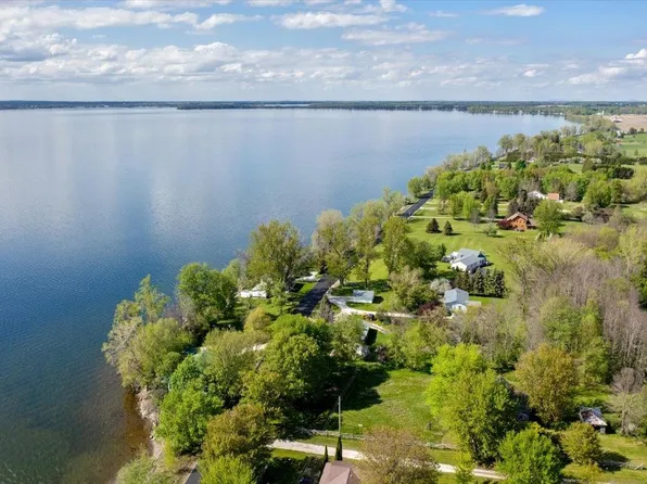 2099 West Shore Road, Alburgh, VT 05440