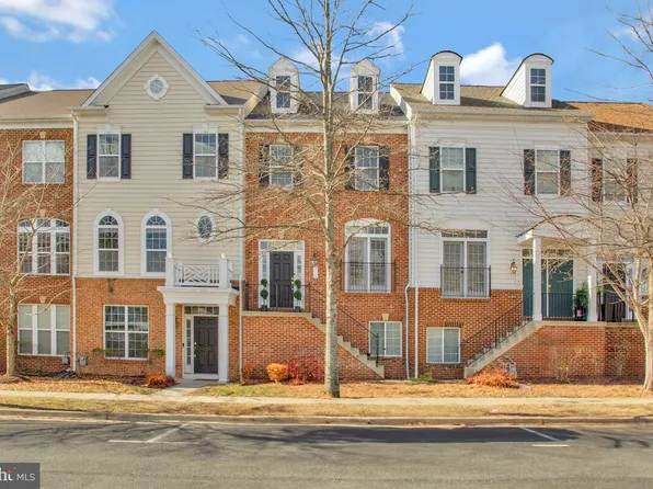 510 Jurgensen Pl, Landover, MD 20785