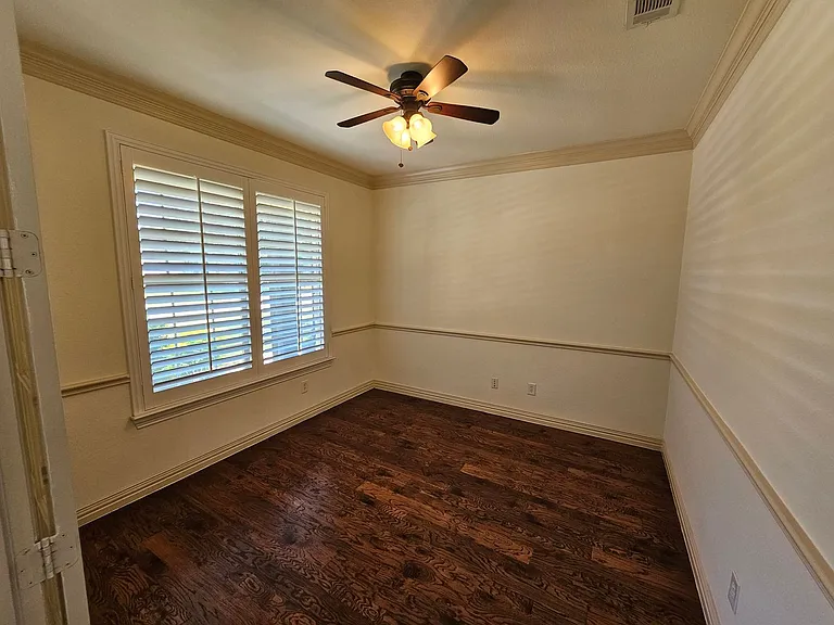 12340 Payne St — Photo 13