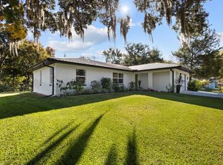 157 Palm St, Inglis, FL 34449