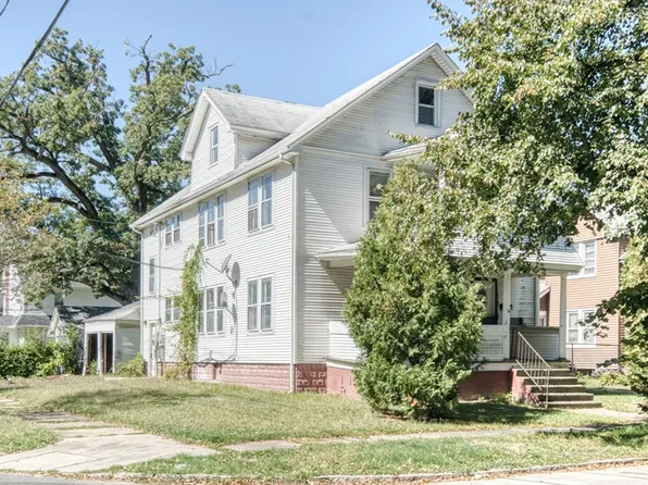 156-158 Norfolk St, Springfield, MA 01109