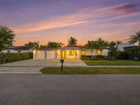 2825 SW 79th Ct, Miami, FL 33155