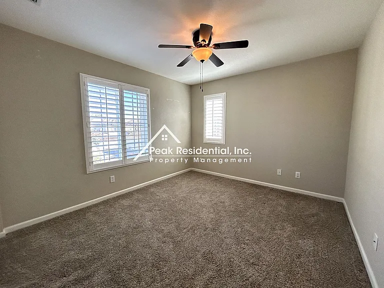 9196 Cortina Cir — Photo 11