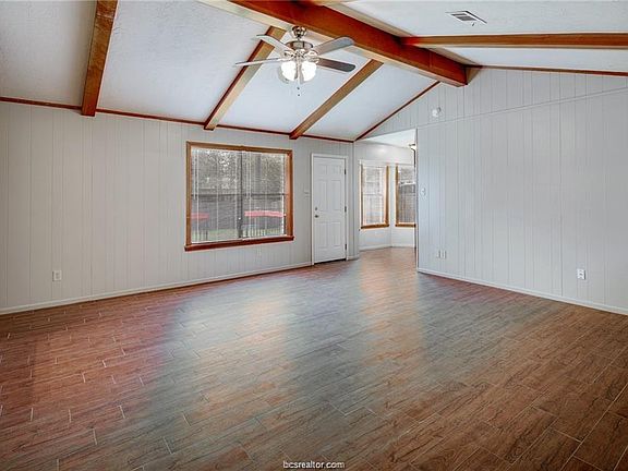 3rd image of 2904 Normand Dr