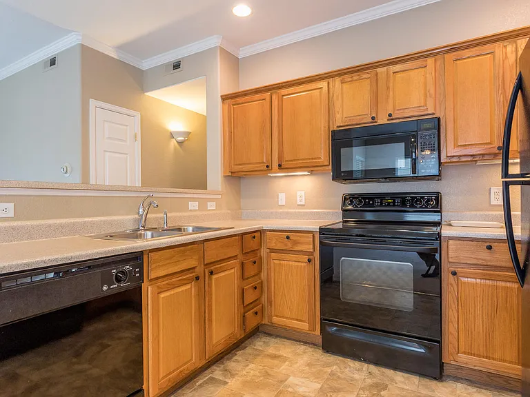 10030 E Carolina Dr #103 — Photo 15