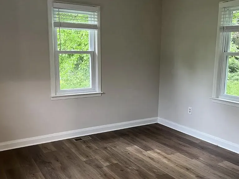 1714 Granite Ct — Photo 5