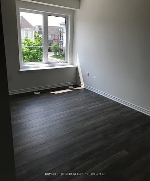 34 Deans Dr — Photo 8