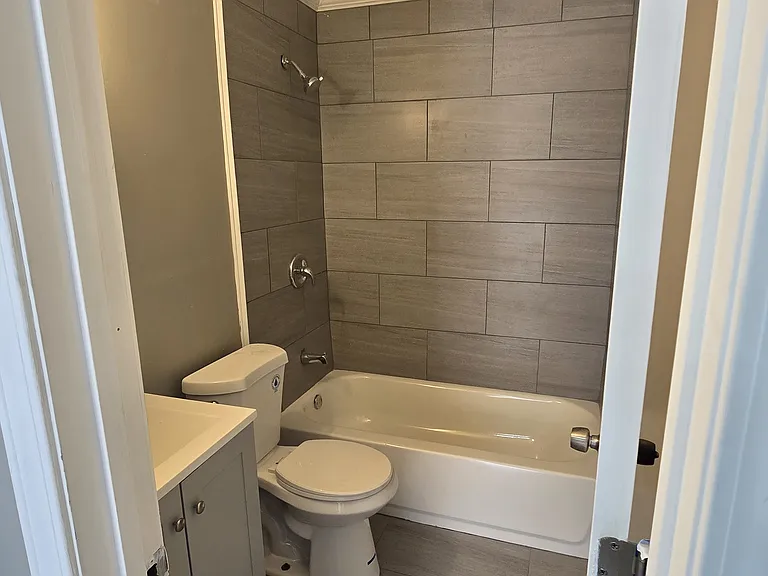 709 Patton Ave — Photo 6