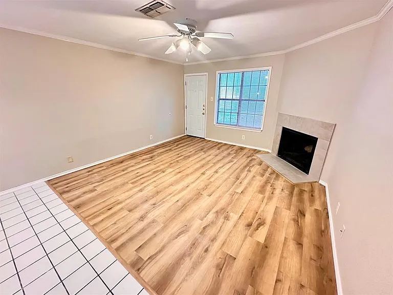 2215 Post Rd #1010 — Photo 17