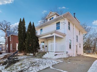 2210 University Ave, Des Moines, IA 50311