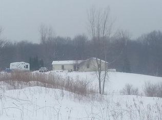 2535 Murphy Lake Rd, Millington, MI 48746