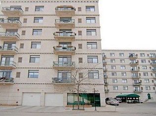 680 N Green St APT 311, Chicago, IL 60642