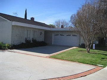 1st image of 1044 S Elfstone Ct